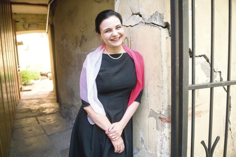 Pirmoji Lietuvoje pastorė moteris atskleidė, koks jos šeimos gyvenimas